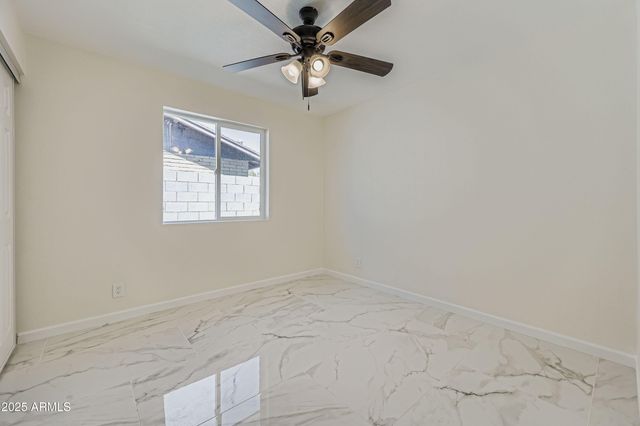 7601 N 40th Drive, Phoenix, AZ 85051