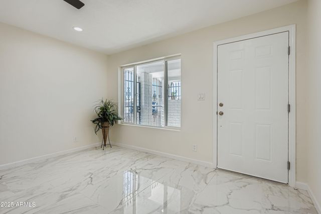 7601 N 40th Drive, Phoenix, AZ 85051