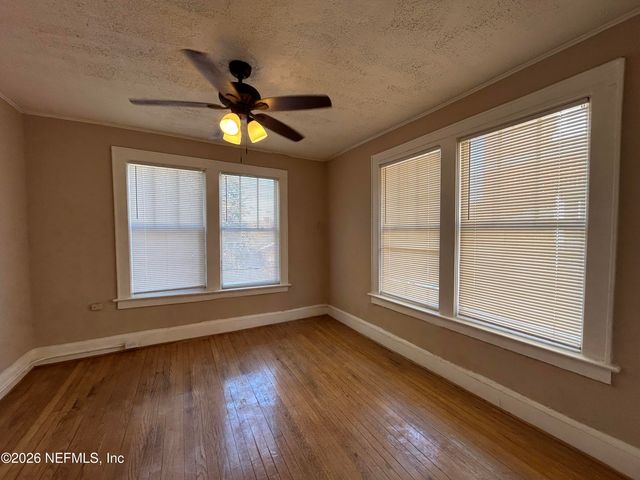 2623 COLLEGE Street 9, Jacksonville, FL 32204