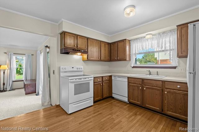 8451 Mannington Road, Canton, MI 48187