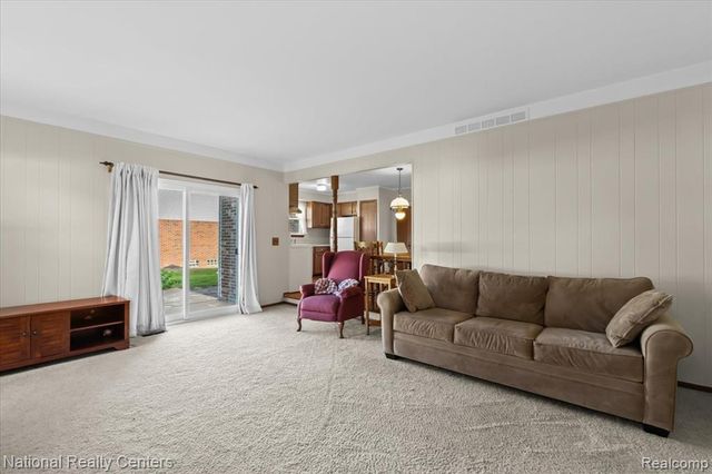 8451 Mannington Road, Canton, MI 48187