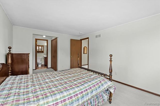 8451 Mannington Road, Canton, MI 48187