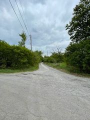 22829 Woodlawn Avenue, Steger, IL 60475