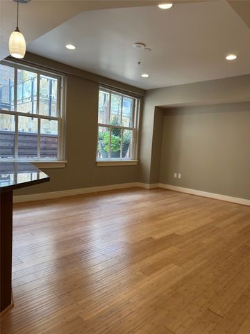 411 W 7th Street 202, Fort Worth, TX 76102
