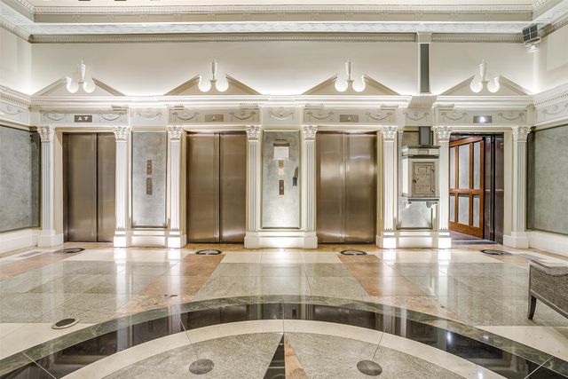 411 W 7th Street 202, Fort Worth, TX 76102