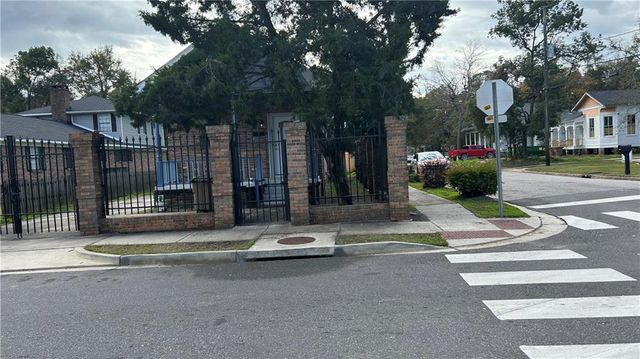 967 Texas Street, Mobile, AL 36604