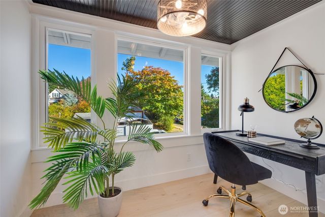 4203 - 4205 5th Avenue NW, Seattle, WA 98107