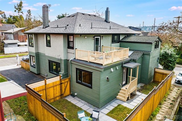 4203 - 4205 5th Avenue NW, Seattle, WA 98107