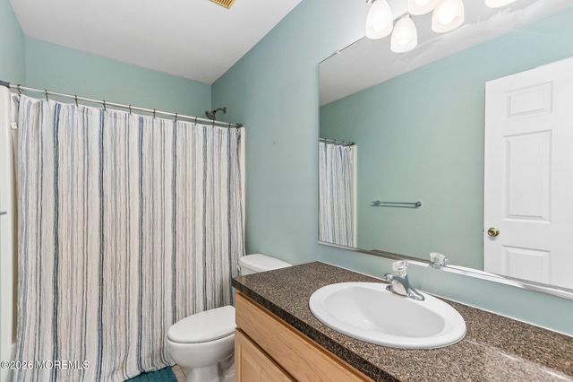 4 Alyssa Rose Lane, Jackson, NJ 08527