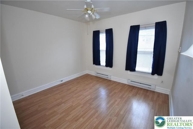 215 Cattell Street 2nd Floor, Easton, PA 18042