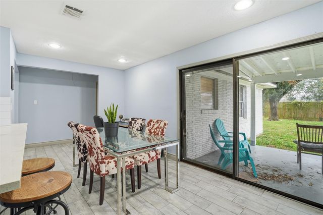 6023 Pineshade Lane, Houston, TX 77008