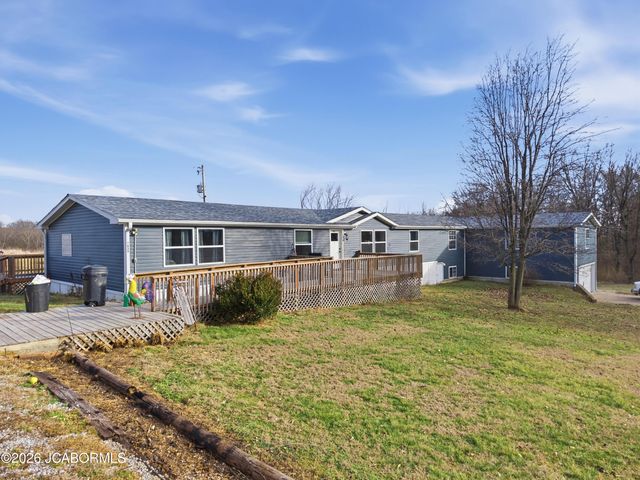 7630 N HWY VV, Columbia, MO 65202