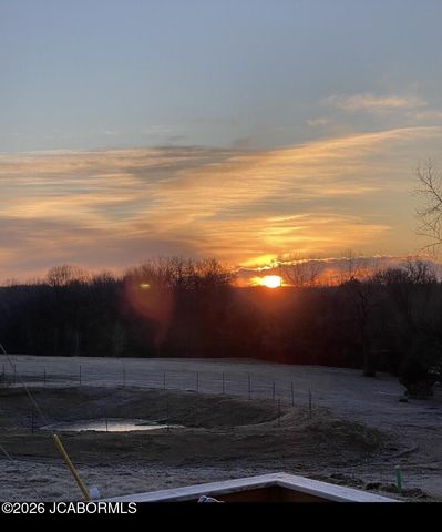 7630 N HWY VV, Columbia, MO 65202