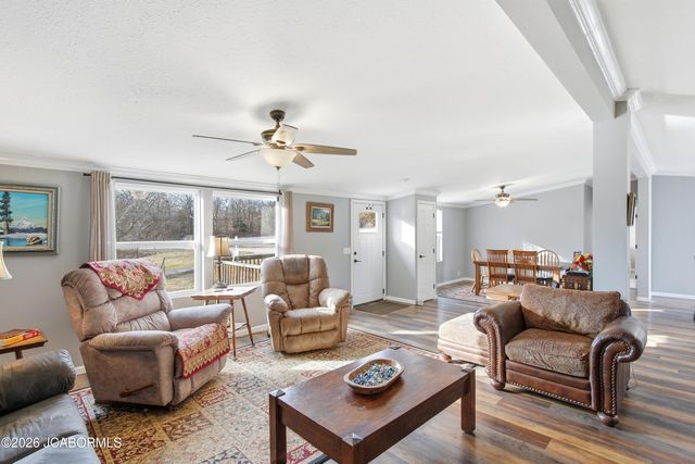 7630 N HWY VV, Columbia, MO 65202