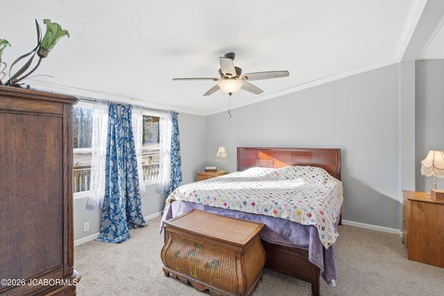 7630 N HWY VV, Columbia, MO 65202