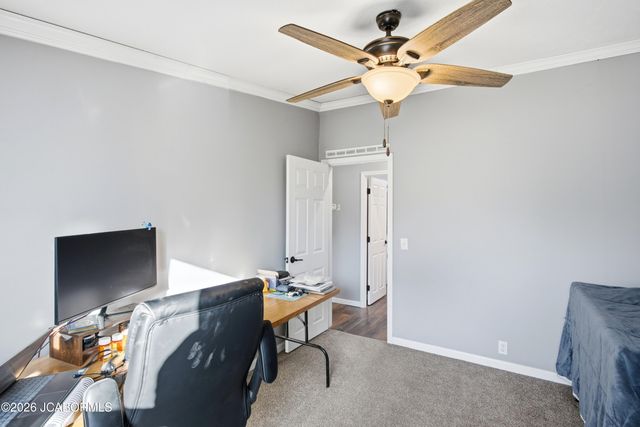 7630 N HWY VV, Columbia, MO 65202