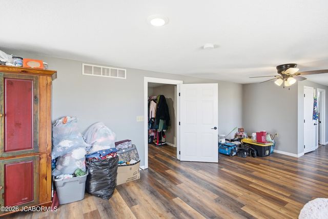 7630 N HWY VV, Columbia, MO 65202