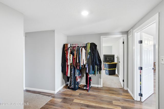 7630 N HWY VV, Columbia, MO 65202