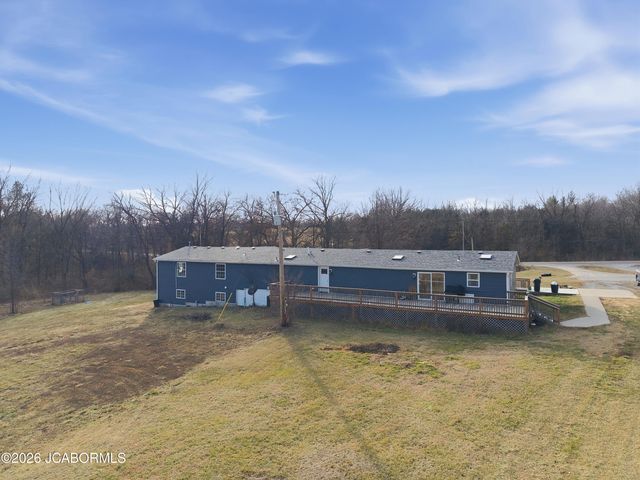 7630 N HWY VV, Columbia, MO 65202