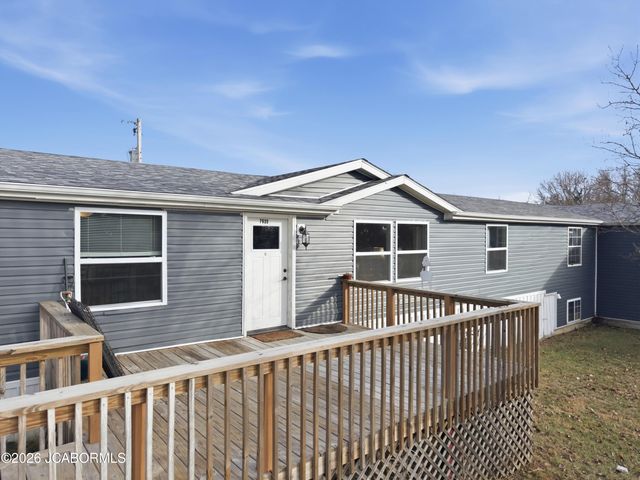 7630 N HWY VV, Columbia, MO 65202