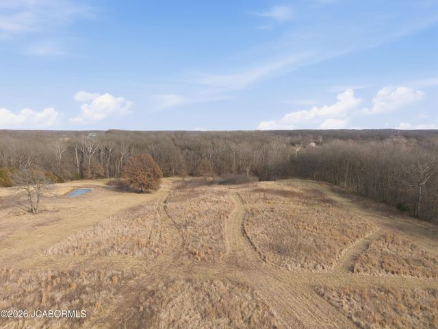 7630 N HWY VV, Columbia, MO 65202