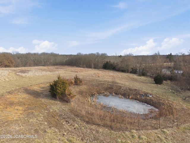 7630 N HWY VV, Columbia, MO 65202