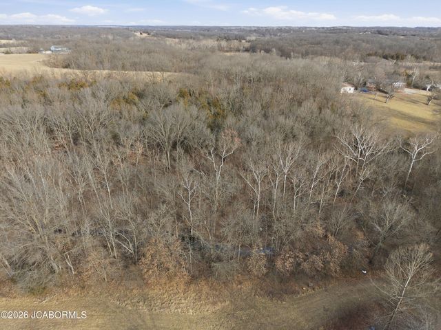 7630 N HWY VV, Columbia, MO 65202