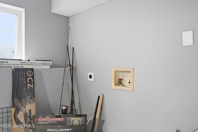 7630 N HWY VV, Columbia, MO 65202