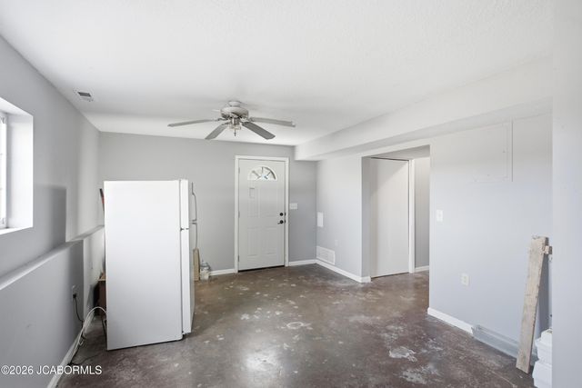 7630 N HWY VV, Columbia, MO 65202