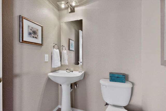 9009 Golden Sunset Trail, Fort Worth, TX 76244