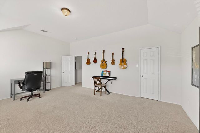 9009 Golden Sunset Trail, Fort Worth, TX 76244