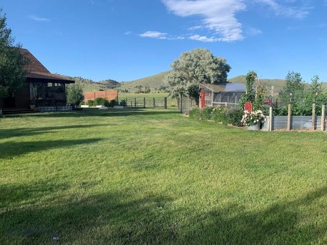 49 Redtail Hawk Road, Mcallister, MT 59740