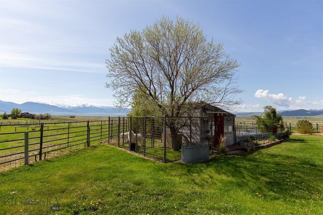 49 Redtail Hawk Road, Mcallister, MT 59740
