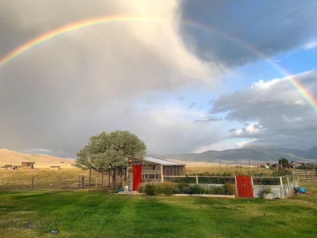 49 Redtail Hawk Road, Mcallister, MT 59740