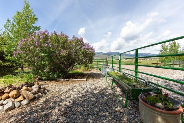 49 Redtail Hawk Road, Mcallister, MT 59740