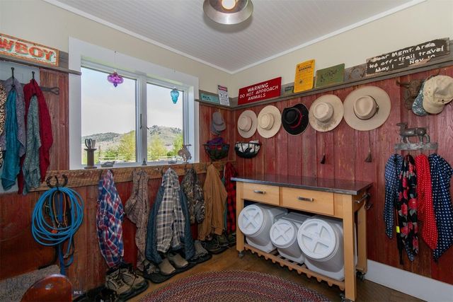 49 Redtail Hawk Road, Mcallister, MT 59740