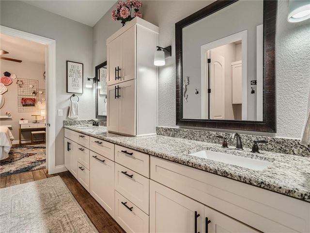 132 Huerta RD, Florence, TX 76527