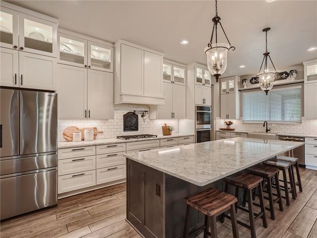 132 Huerta RD, Florence, TX 76527