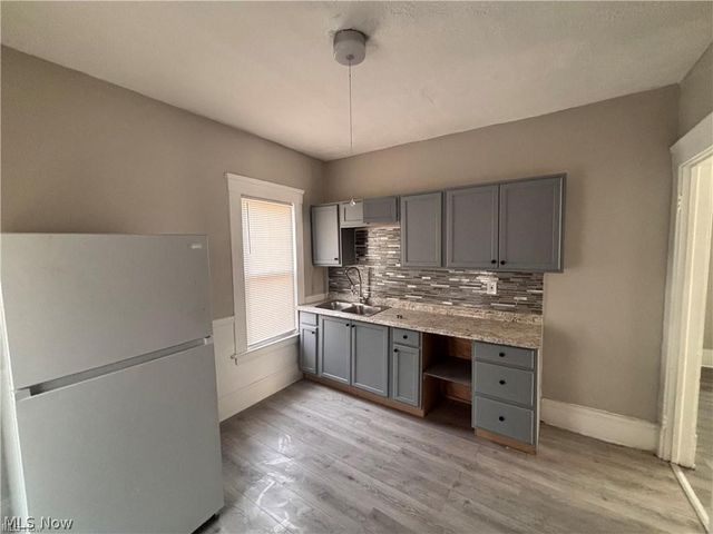 7411 Cornelia Avenue 1, Cleveland, OH 44103