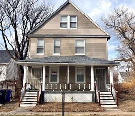 7411 Cornelia Avenue 1, Cleveland, OH 44103
