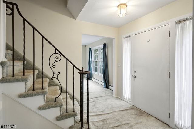 378 FOREST HILL WAY, Mountainside Boro, NJ 07092