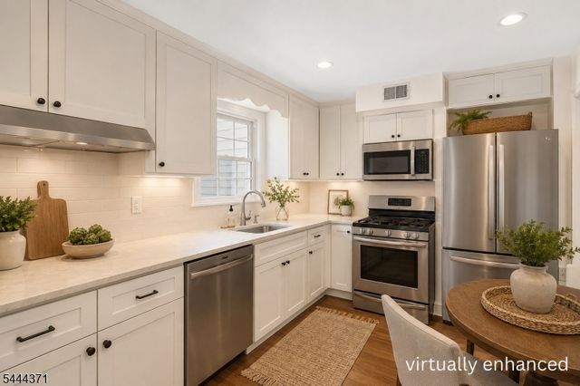 378 FOREST HILL WAY, Mountainside Boro, NJ 07092