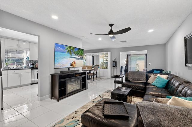 6357 Overland Drive, Delray Beach, FL 33484