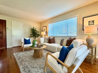 3214 Trentwood Way, Sacramento, CA 95822