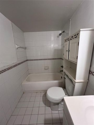 271 NW 177th St B-205, Miami Gardens, FL 33169