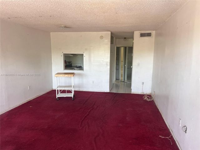 271 NW 177th St B-205, Miami Gardens, FL 33169