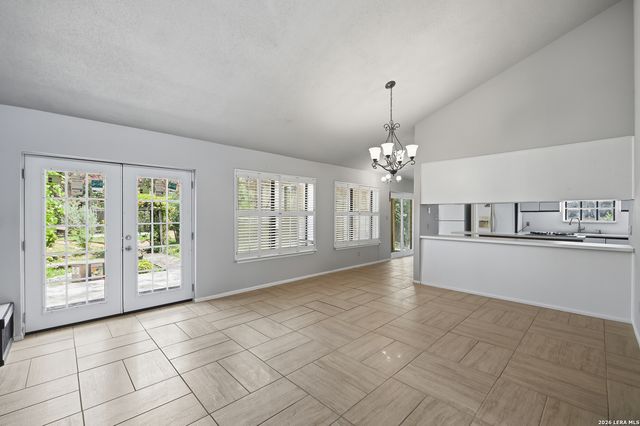 10914 Link, San Antonio, TX 78213