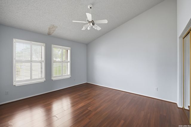 10914 Link, San Antonio, TX 78213