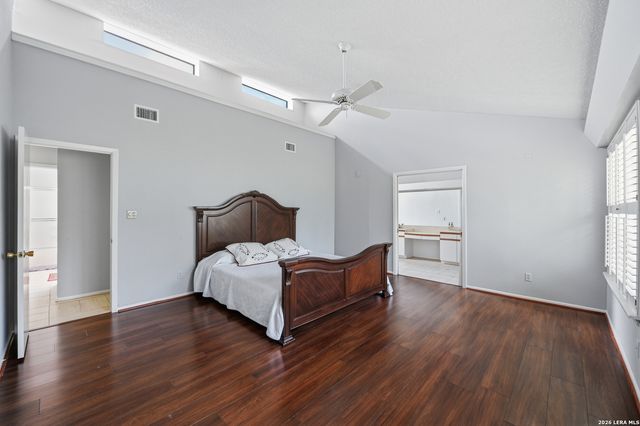 10914 Link, San Antonio, TX 78213