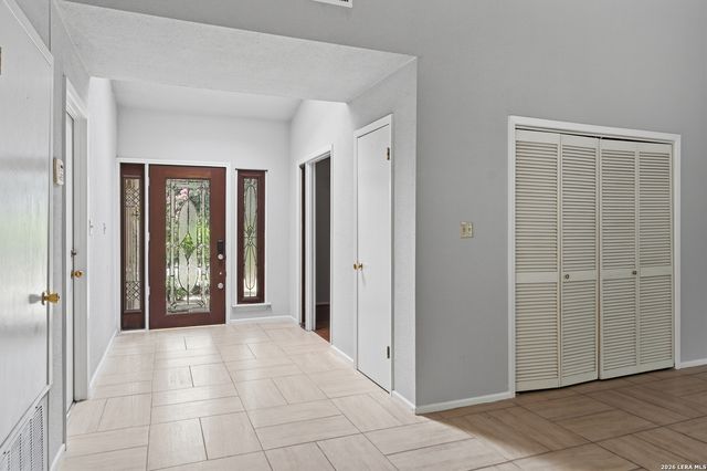 10914 Link, San Antonio, TX 78213